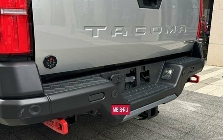 Toyota Tacoma, 2025 год, 10 990 000 рублей, 12 фотография