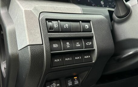 Toyota Tacoma, 2025 год, 10 990 000 рублей, 21 фотография