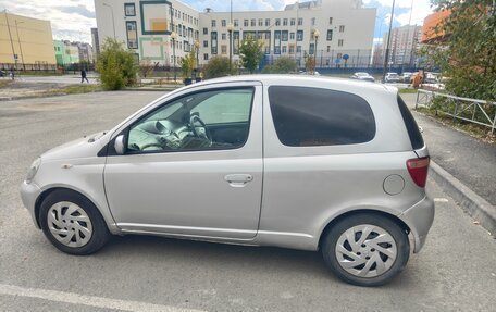 Toyota Vitz, 2000 год, 430 000 рублей, 3 фотография