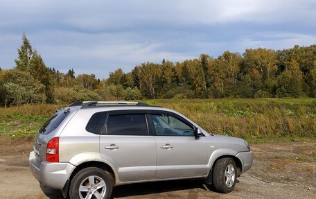 Hyundai Tucson III, 2004 год, 410 000 рублей, 3 фотография