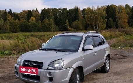 Hyundai Tucson III, 2004 год, 410 000 рублей, 2 фотография