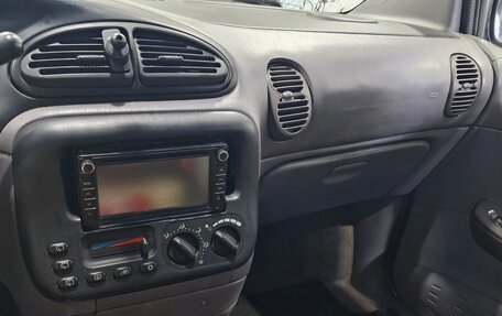 Dodge Caravan III, 2000 год, 220 000 рублей, 17 фотография