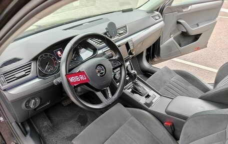 Skoda Superb III рестайлинг, 2015 год, 1 950 000 рублей, 14 фотография