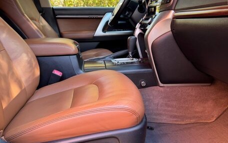 Toyota Land Cruiser 200, 2015 год, 4 300 000 рублей, 12 фотография
