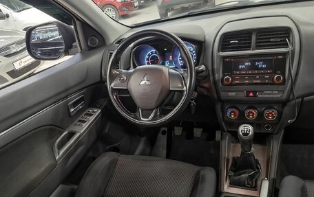 Mitsubishi ASX I рестайлинг, 2017 год, 1 019 000 рублей, 10 фотография