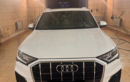 Audi Q7, 2020 год, 5 000 000 рублей, 2 фотография