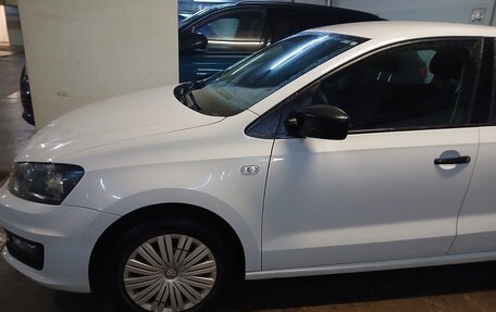 Volkswagen Polo VI (EU Market), 2017 год, 950 000 рублей, 2 фотография