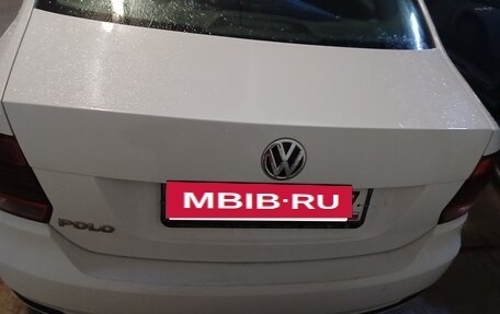Volkswagen Polo VI (EU Market), 2017 год, 950 000 рублей, 6 фотография