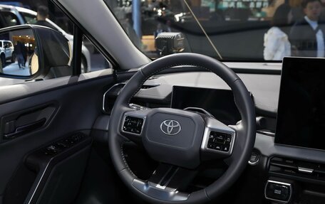 Toyota RAV4, 2026 год, 4 170 000 рублей, 8 фотография