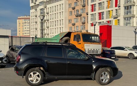 Renault Duster I рестайлинг, 2015 год, 810 000 рублей, 2 фотография