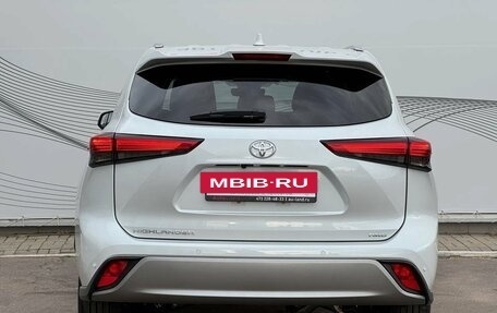 Toyota Highlander, 2026 год, 5 300 000 рублей, 7 фотография