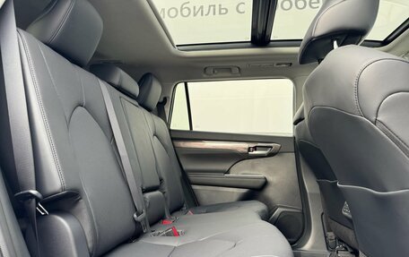 Toyota Highlander, 2026 год, 5 300 000 рублей, 17 фотография
