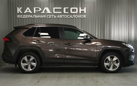 Toyota RAV4, 2020 год, 2 979 000 рублей, 6 фотография
