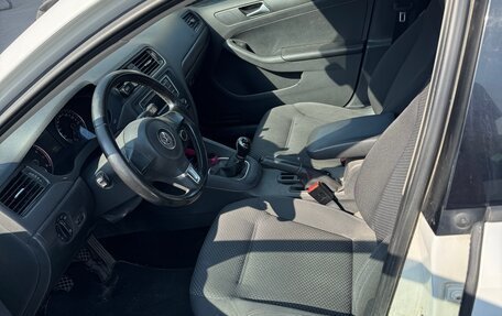 Volkswagen Jetta VI, 2013 год, 920 000 рублей, 15 фотография