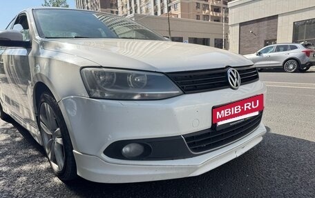 Volkswagen Jetta VI, 2013 год, 920 000 рублей, 8 фотография