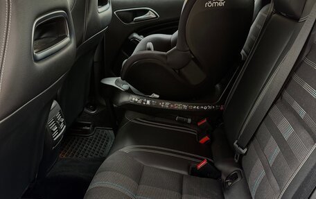 Mercedes-Benz CLA, 2018 год, 2 070 000 рублей, 8 фотография