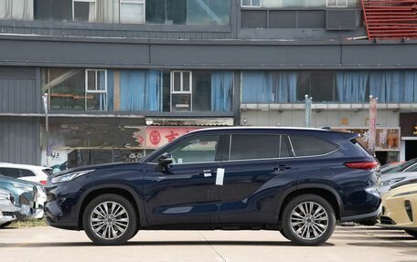 Toyota Highlander, 2026 год, 5 599 900 рублей, 4 фотография