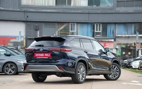 Toyota Highlander, 2026 год, 5 599 900 рублей, 7 фотография