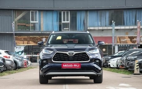 Toyota Highlander, 2026 год, 5 599 900 рублей, 2 фотография