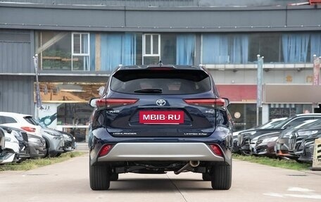 Toyota Highlander, 2026 год, 5 599 900 рублей, 6 фотография