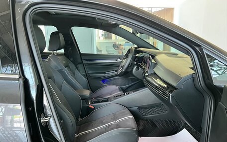 Volkswagen Golf VIII, 2024 год, 1 900 000 рублей, 10 фотография