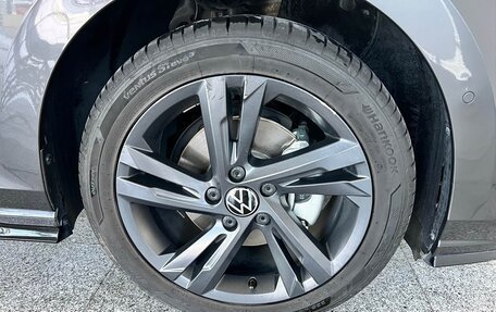 Volkswagen Golf VIII, 2024 год, 1 900 000 рублей, 9 фотография