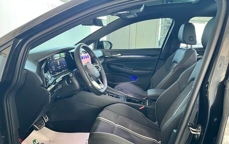 Volkswagen Golf VIII, 2024 год, 1 900 000 рублей, 17 фотография
