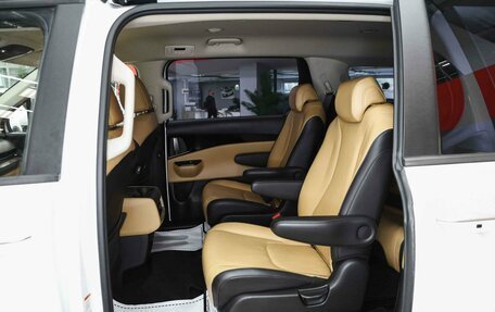 KIA Carnival, 2020 год, 3 390 000 рублей, 7 фотография