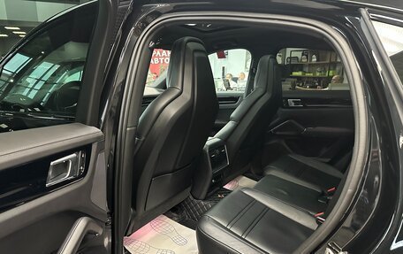 Porsche Cayenne III, 2023 год, 12 900 000 рублей, 6 фотография