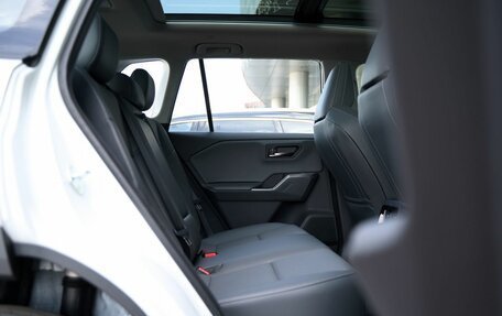 Toyota RAV4, 2026 год, 4 749 900 рублей, 8 фотография