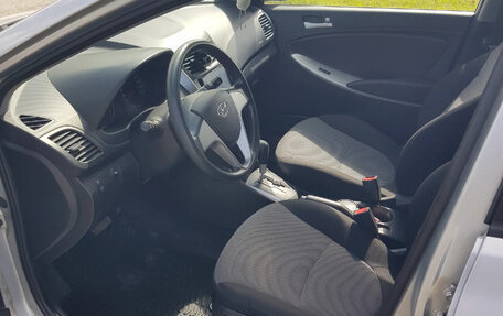Hyundai Solaris II рестайлинг, 2014 год, 930 000 рублей, 8 фотография