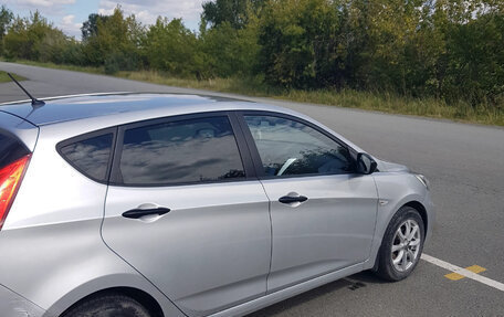 Hyundai Solaris II рестайлинг, 2014 год, 930 000 рублей, 4 фотография