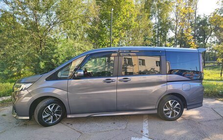 Honda Stepwgn IV, 2020 год, 2 400 000 рублей, 3 фотография