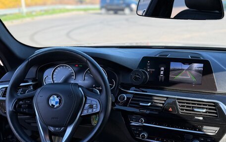 BMW 5 серия, 2019 год, 3 000 000 рублей, 7 фотография