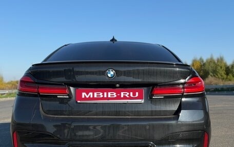 BMW 5 серия, 2019 год, 3 000 000 рублей, 5 фотография