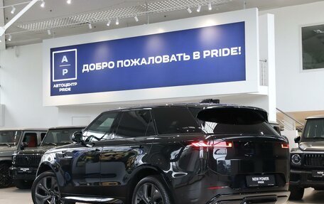 Land Rover Range Rover Sport, 2026 год, 18 600 000 рублей, 2 фотография