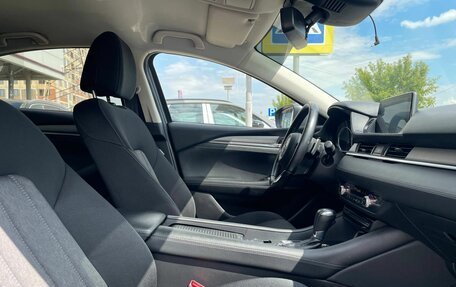 Mazda 6, 2020 год, 1 690 000 рублей, 18 фотография