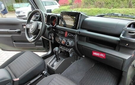 Suzuki Jimny, 2022 год, 3 800 000 рублей, 9 фотография