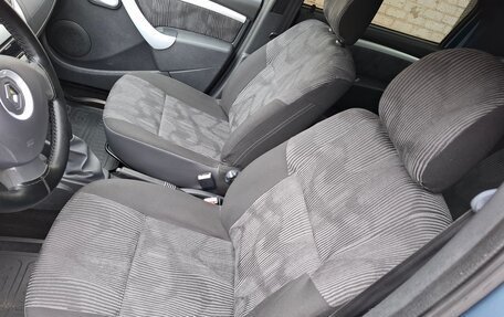 Renault Logan I, 2010 год, 385 000 рублей, 10 фотография
