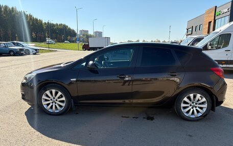 Opel Astra J, 2013 год, 820 000 рублей, 3 фотография