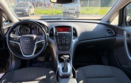Opel Astra J, 2013 год, 820 000 рублей, 5 фотография