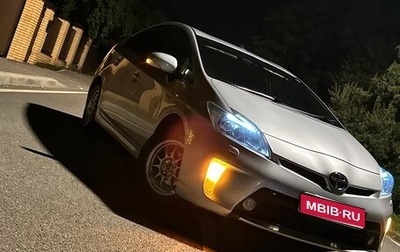 Toyota Prius, 2013 год, 1 300 000 рублей, 1 фотография
