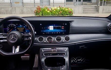 Mercedes-Benz E-Класс, 2020 год, 3 250 000 рублей, 8 фотография