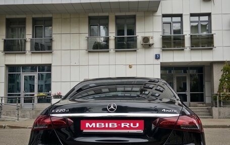 Mercedes-Benz E-Класс, 2020 год, 3 250 000 рублей, 6 фотография