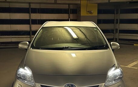 Toyota Prius, 2013 год, 1 300 000 рублей, 16 фотография