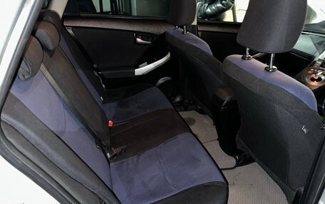 Toyota Prius, 2013 год, 1 300 000 рублей, 23 фотография