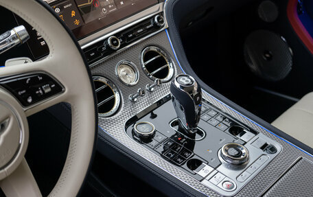 Bentley Continental GT III, 2023 год, 30 750 000 рублей, 25 фотография