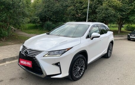 Lexus RX IV рестайлинг, 2018 год, 4 300 000 рублей, 4 фотография