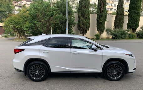 Lexus RX IV рестайлинг, 2018 год, 4 300 000 рублей, 6 фотография