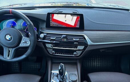 BMW 5 серия, 2019 год, 3 500 000 рублей, 3 фотография